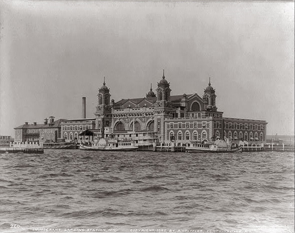 ELLIS Island. Looking for a new life
