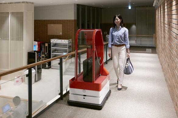 Ένα ρομπότ καμαρότος θα μεταφέρει τις αποσκευές σας στο Henn-na